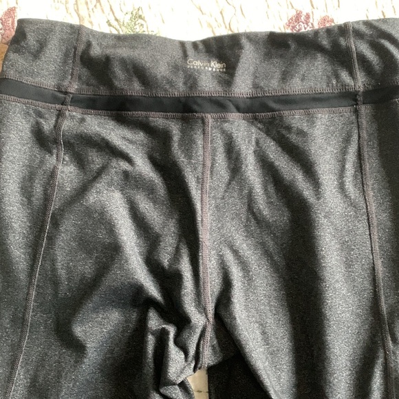 Calvin Klein Yoga Pants - Picture 4 of 4